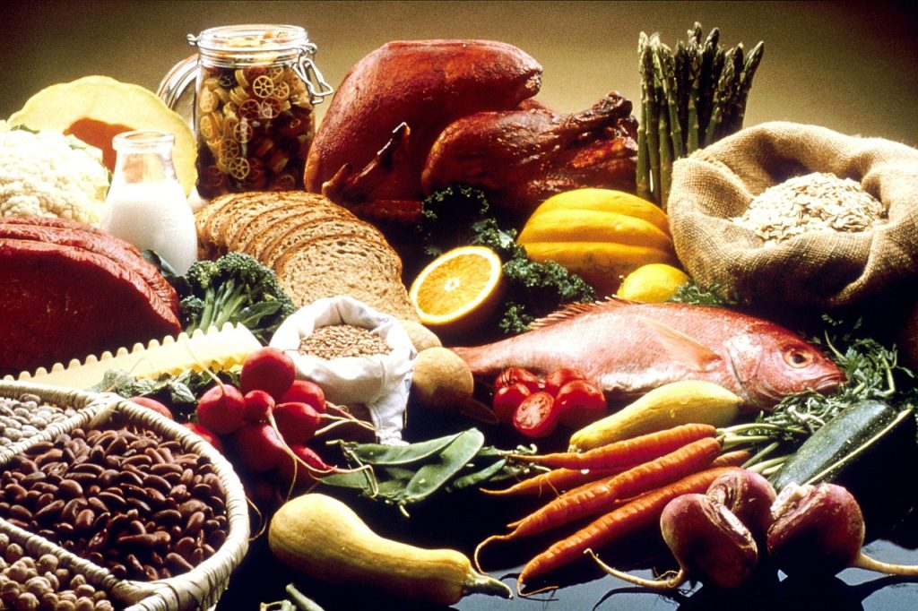 Alimentation équilibrée : principes et repères officiels