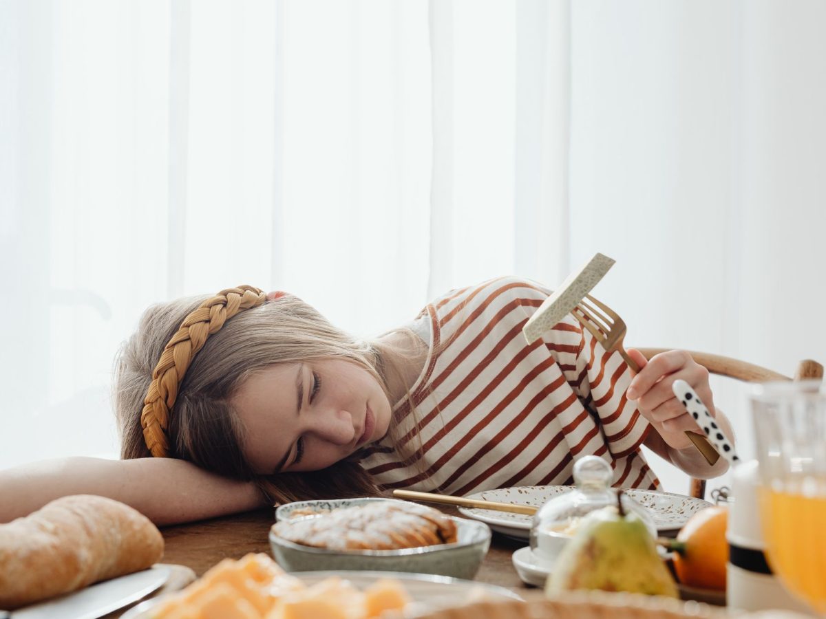 Améliorer la qualité de votre sommeil grâce à l’alimentation